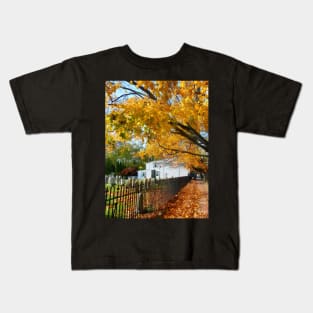 New Castle DE - Graveyard in Autumn Kids T-Shirt